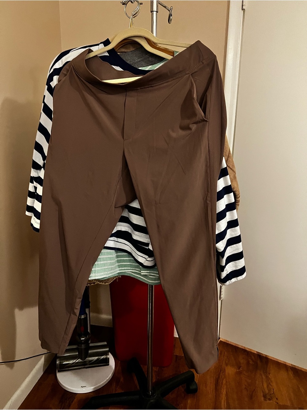 Athleta Athletic Pants